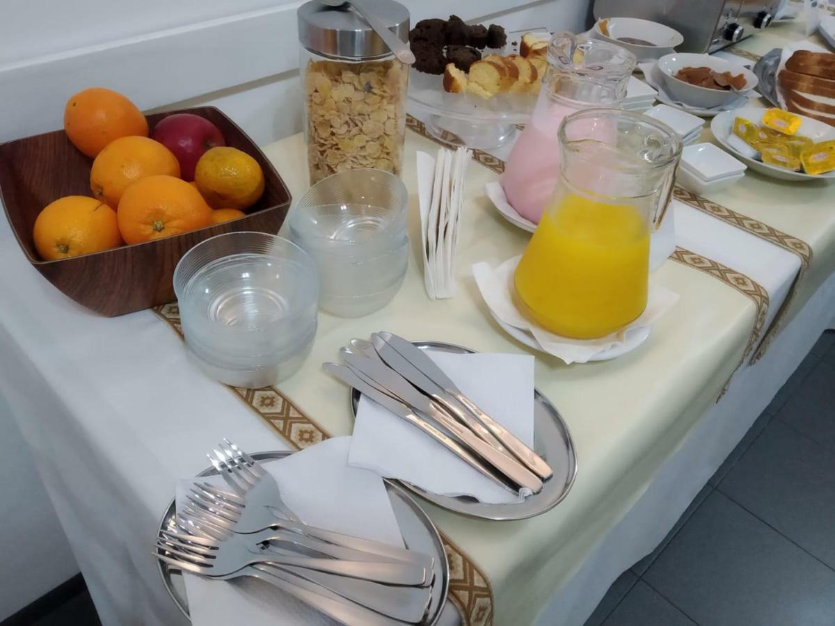 Hotel Sol Colonia Κολονία ντε Σακραμεντο Εξωτερικό φωτογραφία